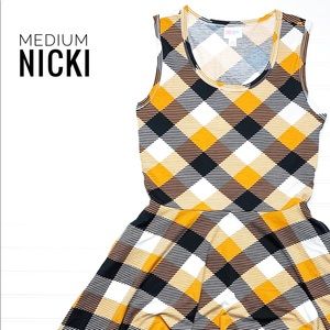 New with Tags LuLaRoe Nicki Buffalo Plaid Dress